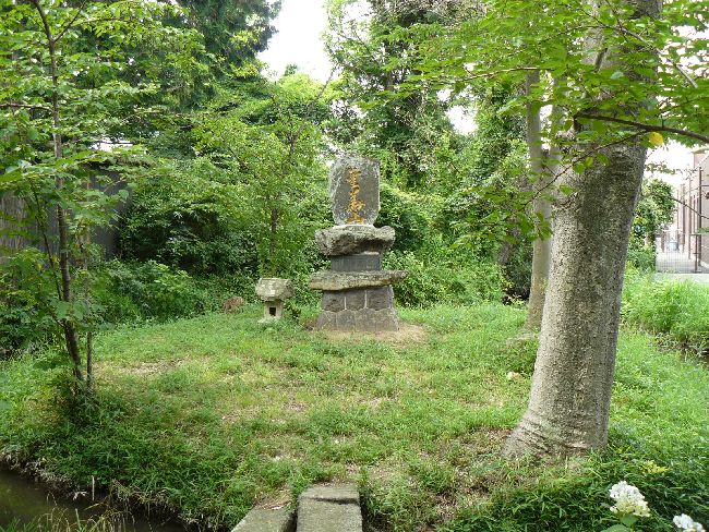 ���ω���