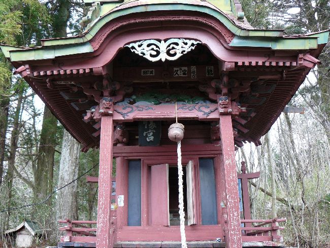 ���򔪔��{