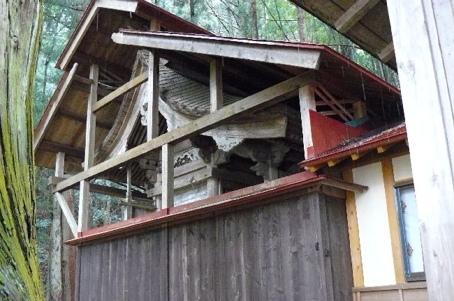 �Óa�����_��