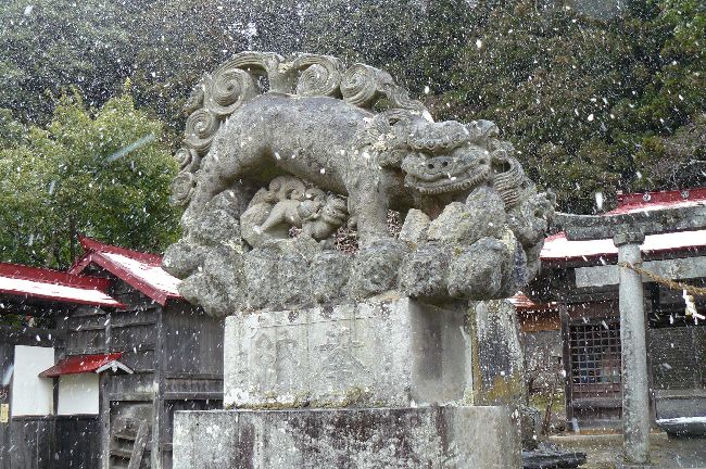 �Óa�����_��