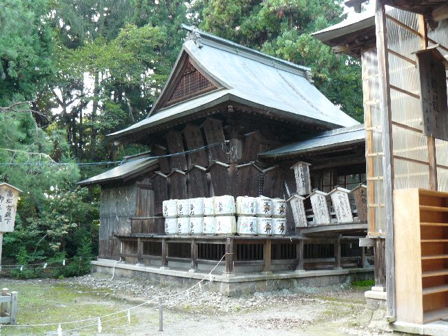 �ɍ��{���_��