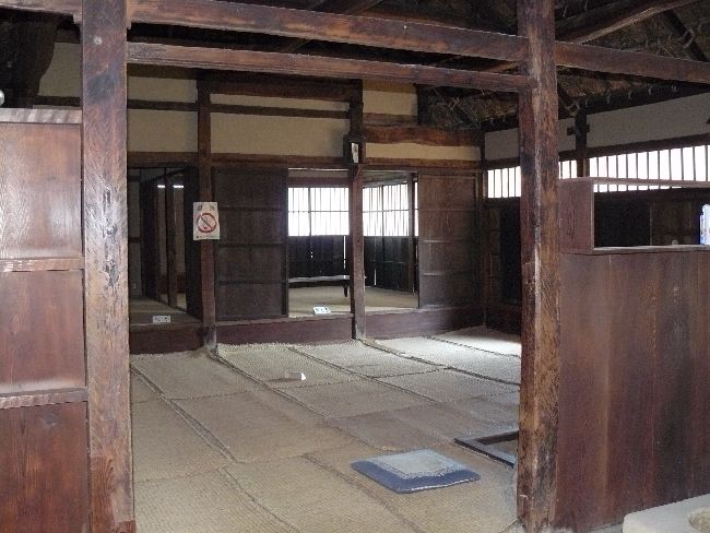 ���܏\���ƏZ��