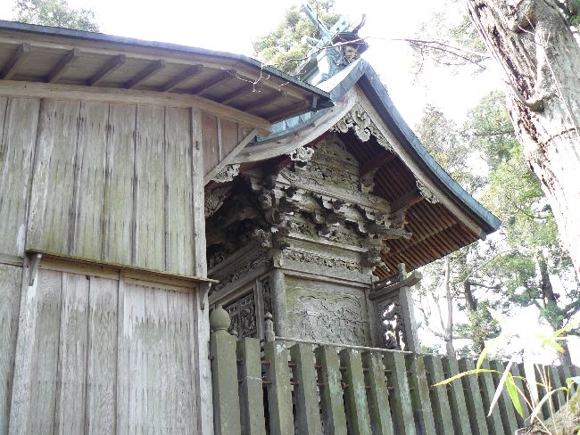 �G����א_��