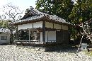 相馬神社の境内に設けられた神楽殿