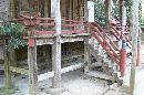 若宮八幡宮の階段と高欄