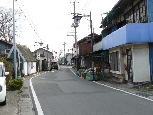 �{���s�F������