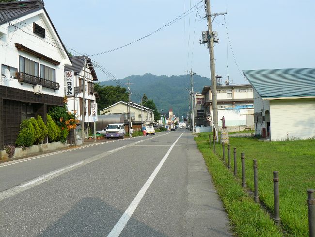 �������F������