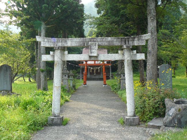 滝神社