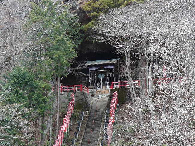 �R�{�s����