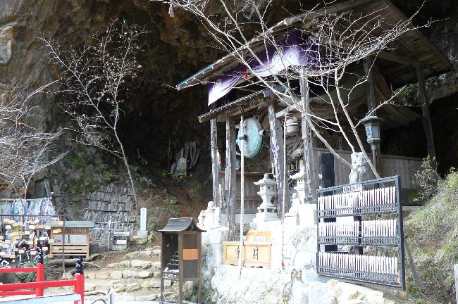 �R�{�s����