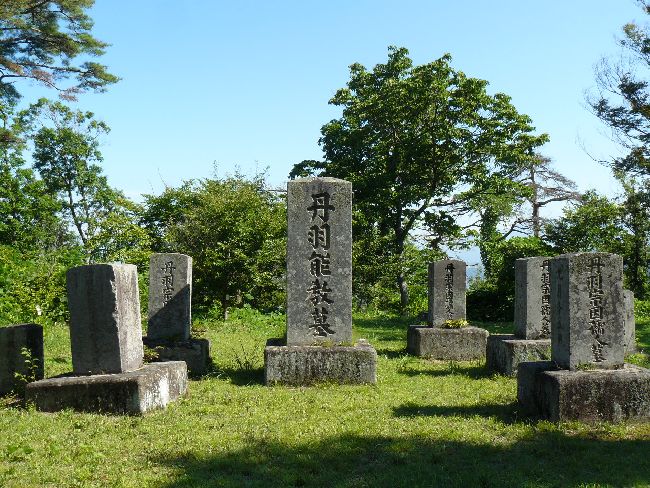 �O�H�\���̕�i��Îᏼ�s�j�F�ʐ^