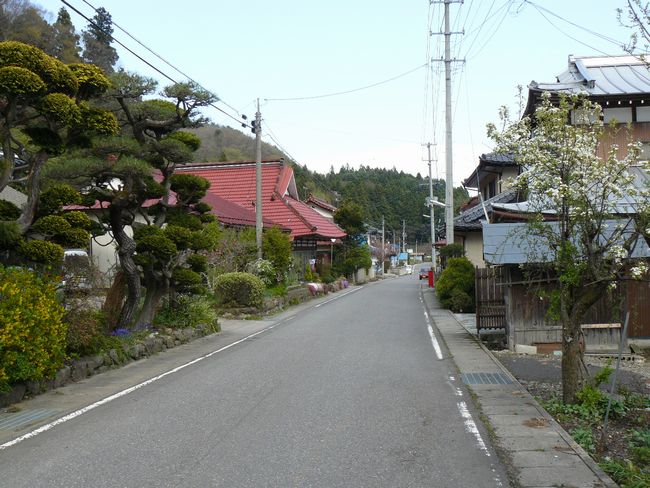 ���͊X���F�]�ԏh