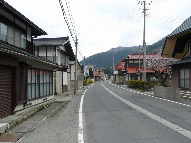 ���͊X���F�O��h