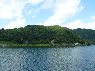 大内ダムの湖面を撮った写真