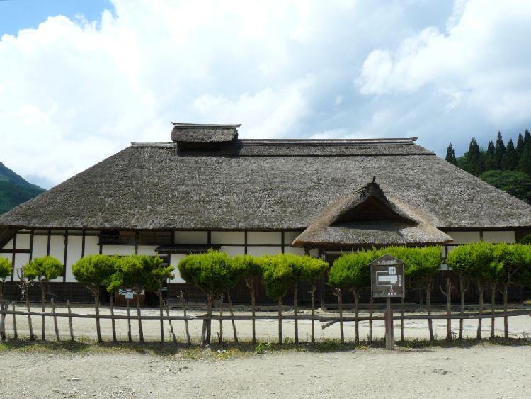 ����h�E�{�w