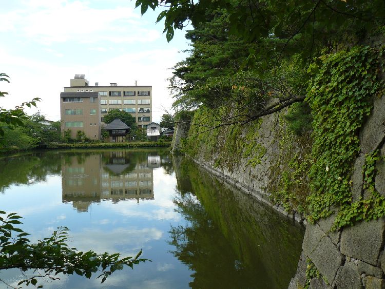 ��Ï鉺�i��Ð��X���E�h�꒬�j