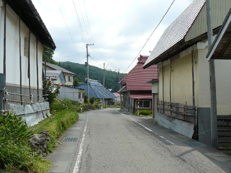 �q�J�h�i��Ð��X���E�h�꒬�j